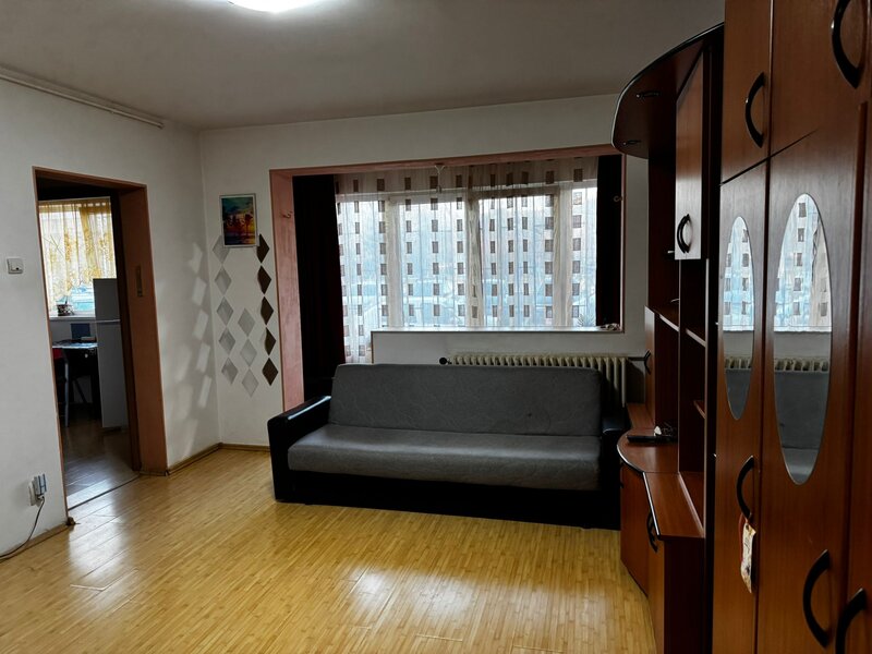 Drumul Taberei, Favorit,