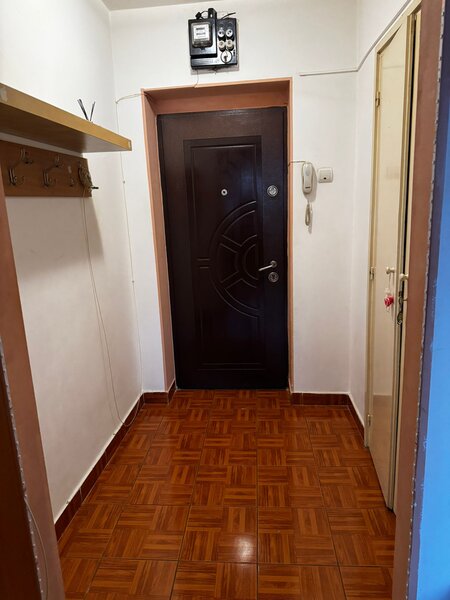 Drumul Taberei, Favorit,