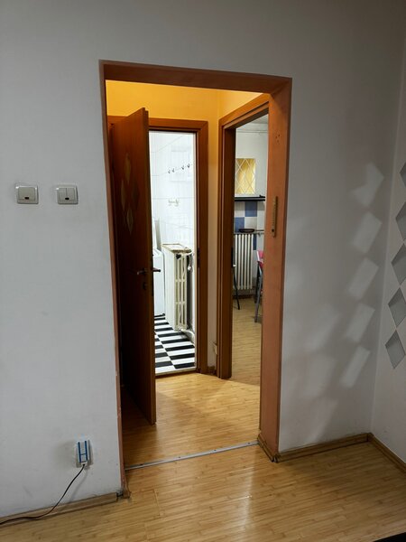 Drumul Taberei, Favorit,